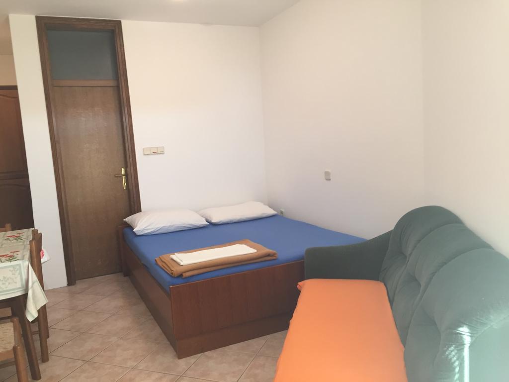 Apartments Antonia マリンスカ エクステリア 写真